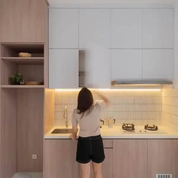 Kamar tidur custom